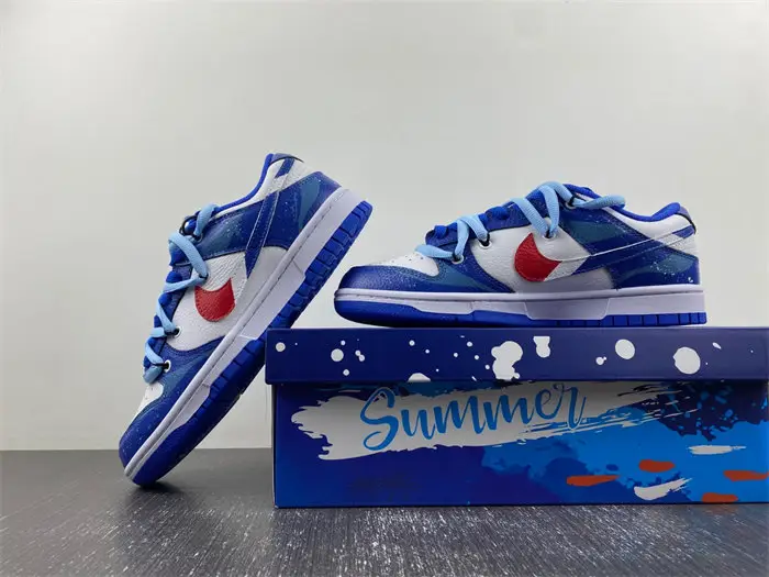 Nike Dunk Low 