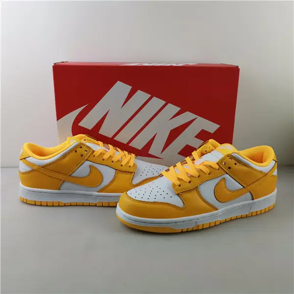 Nike Dunk Low Laser Orange (W) 