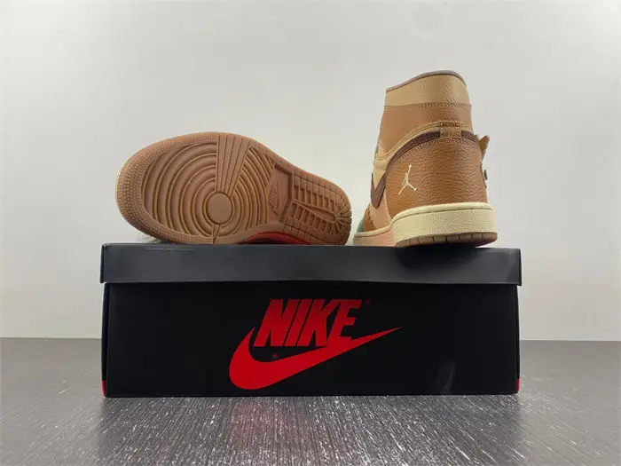 Air Jordan 1 Retro Low DZ7292 