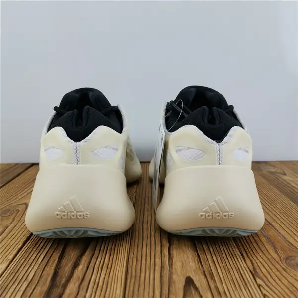 YEEZY BOOST 700 V3 'AZAEL' - ADIDAS - 