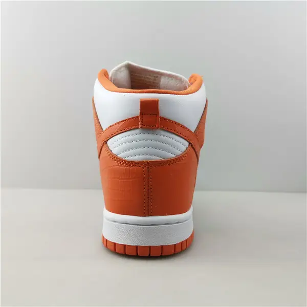 Nike SB Dunk High Supreme Orange 