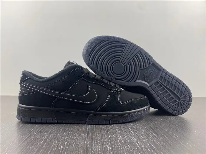 Nike Dunk Black 