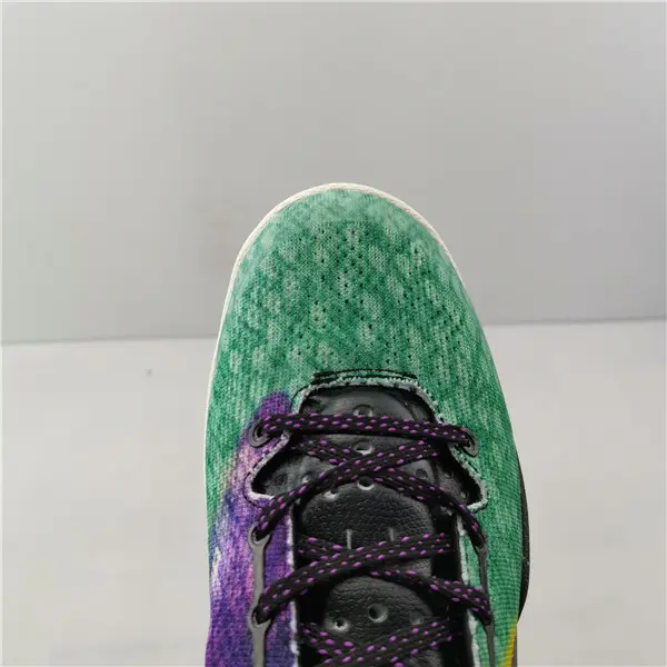 Nike Kobe 8 Easter 