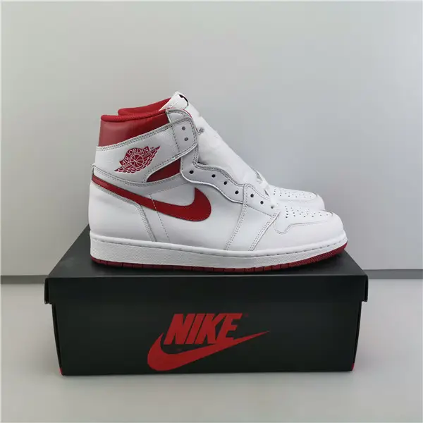 AIR JORDAN 1 RETRO HIGH 