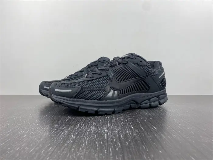 Nike Zoom Vomero 5 SP Anthracite 