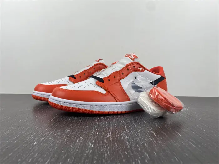 Air Jordan 1 Low OG 