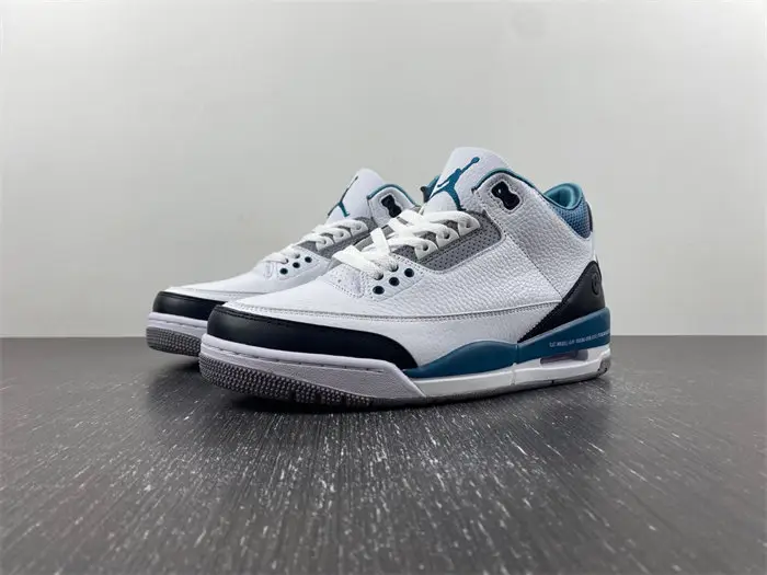 Air Jordan 3 Retro 