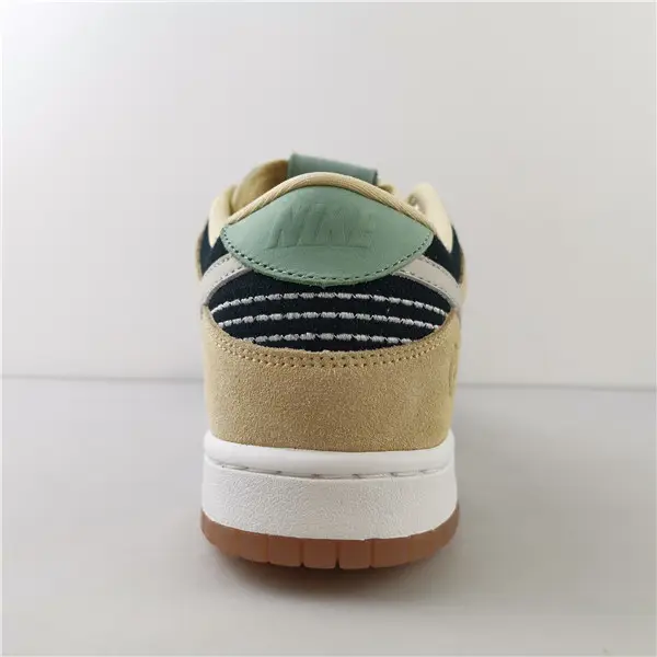 Nike Dunk Low Rooted in Peace 