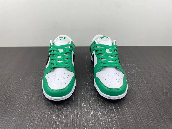 Nike Dunk Low Celtics 