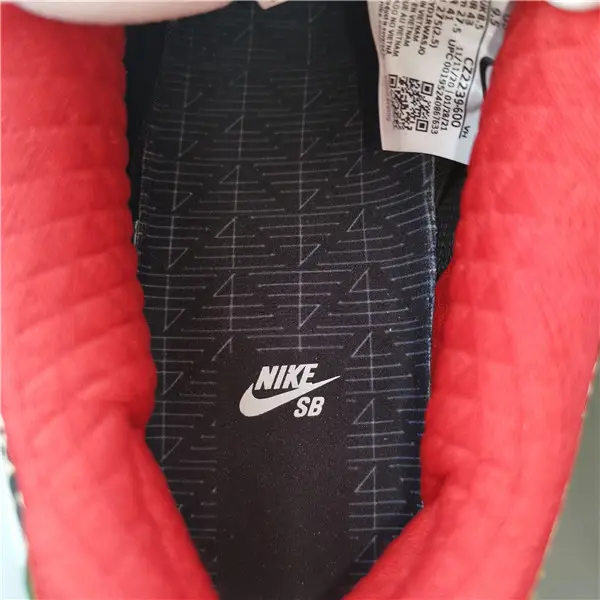 NIKE SB DUNK LOW WHAT THE P-ROD - 