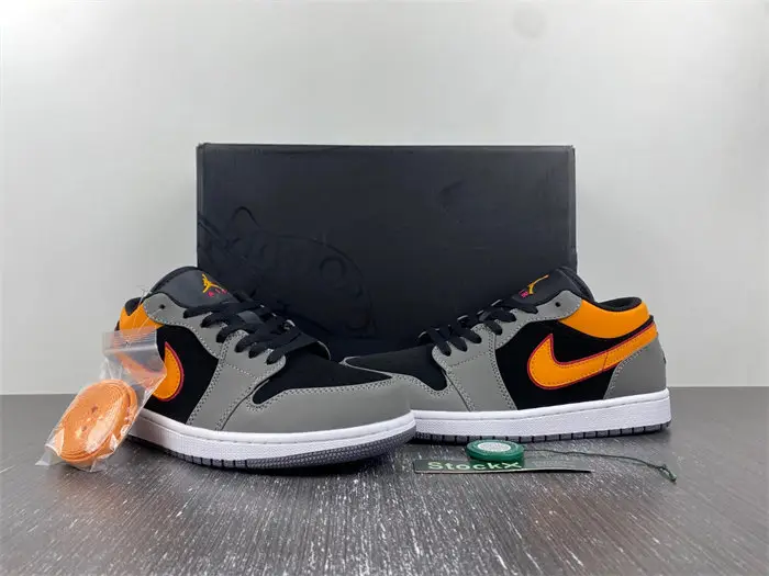 Air Jordan 1 Low 