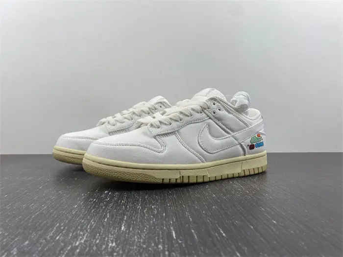 Nike Dunk Low SE The Future Is Equal 