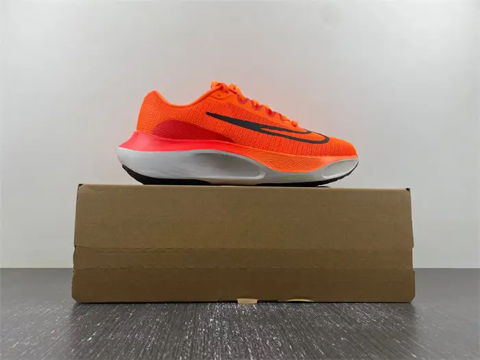 Nike Zoom Fly 5 Total Orange 