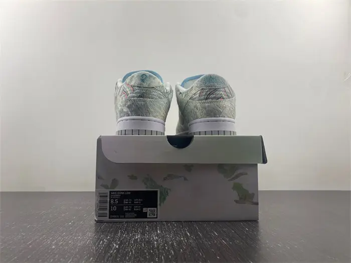 Nike Dunk Low 