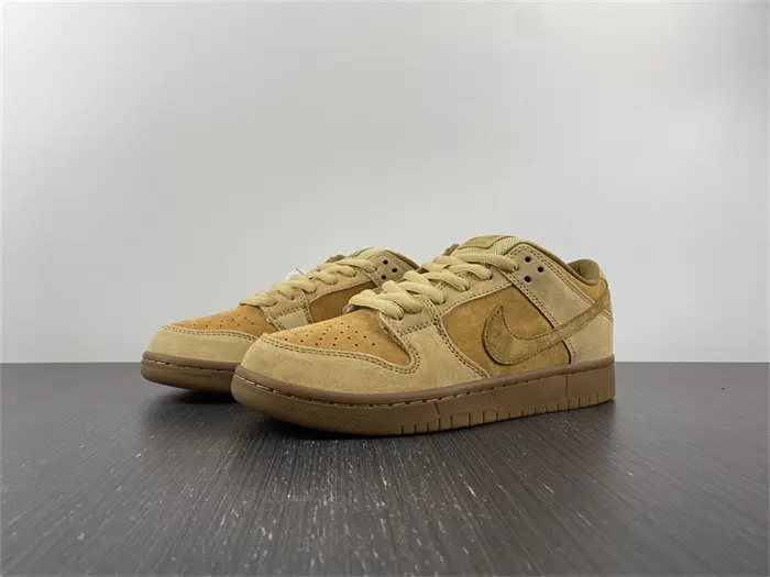 Nike SB Dunk Low Wheat 