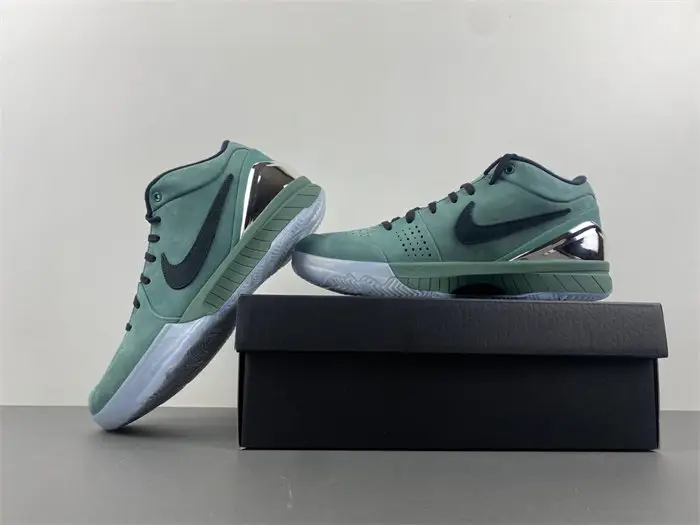 Nike Kobe 4 Protro 