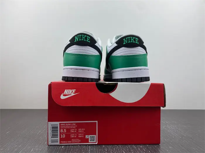 Nike Dunk Low Celtics 