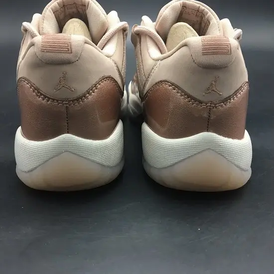 AIR JORDAN 11 LOW 'ROSE GOLD' 