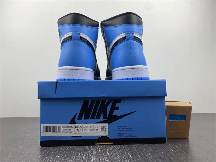 Air Jordan 1 High 
