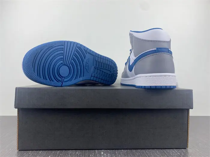 Jordan 1 Mid True Blue Cement 