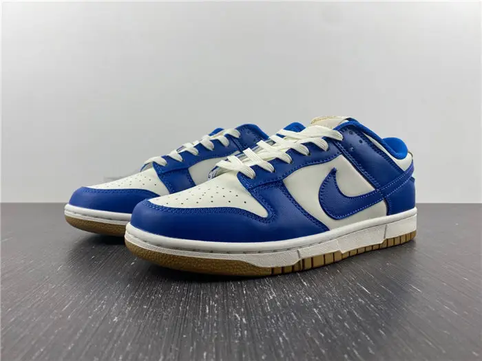 Nike Dunk Low Kansas City Royals 