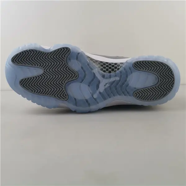 Jordan 11 Retro Cool Grey 