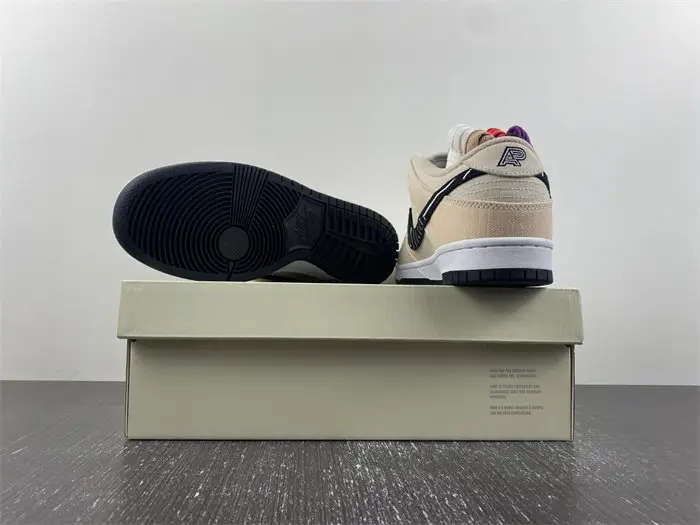 Nike SB Dunk Low Albino & Preto FD2627 