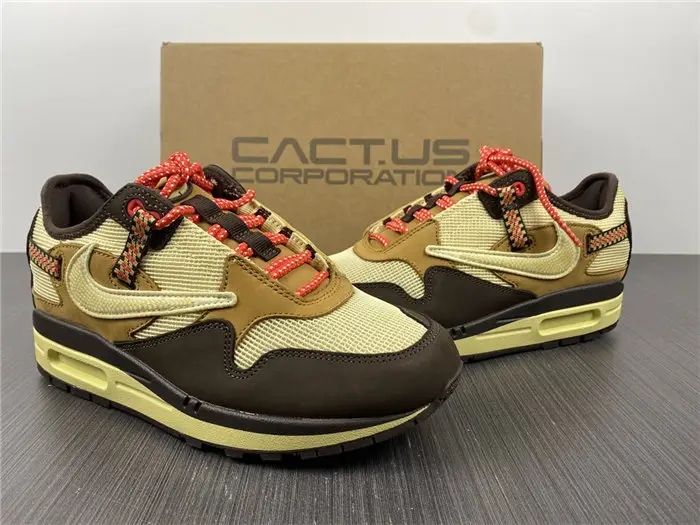 Travis Scott x MAX1 