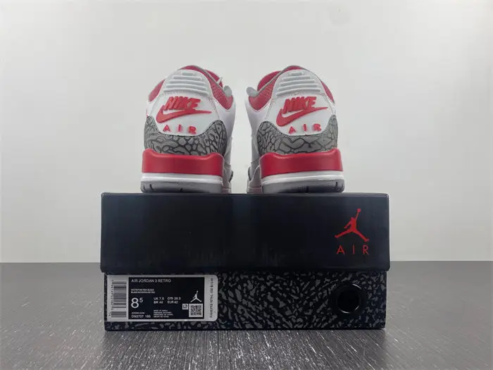 Air Jordan 3 