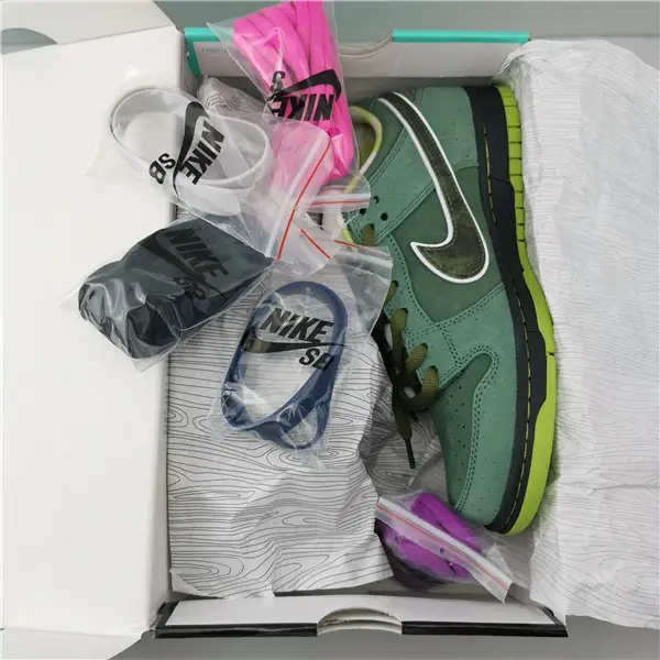 NIKE SB DUNK LOW CONCEPTS GREEN 