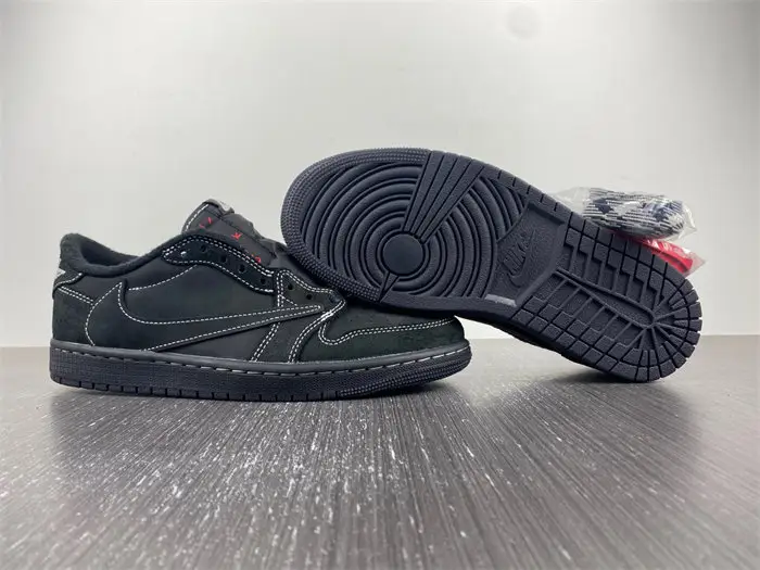 Jordan 1 Retro Low OG SP Travis Scott Black Phantom 