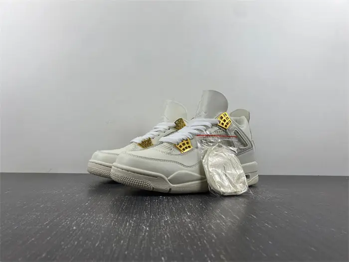 Air Jordan 4 