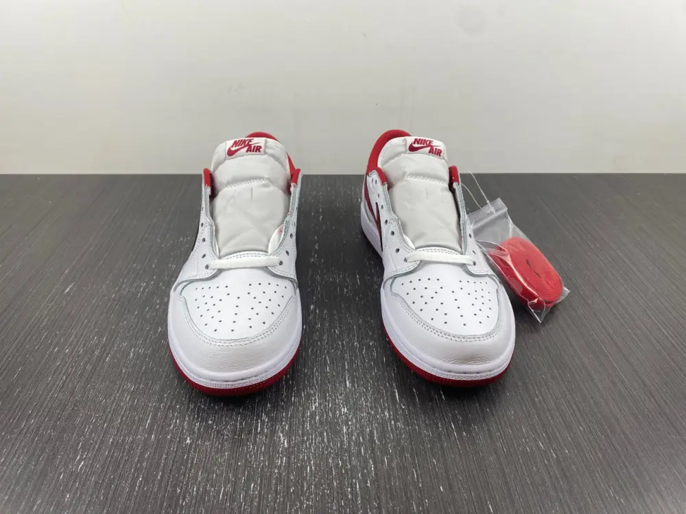 Jordan 1 Retro Low White Varsity Red 