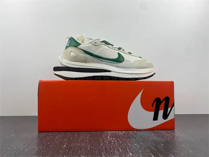 Sacai x VaporWaffle 