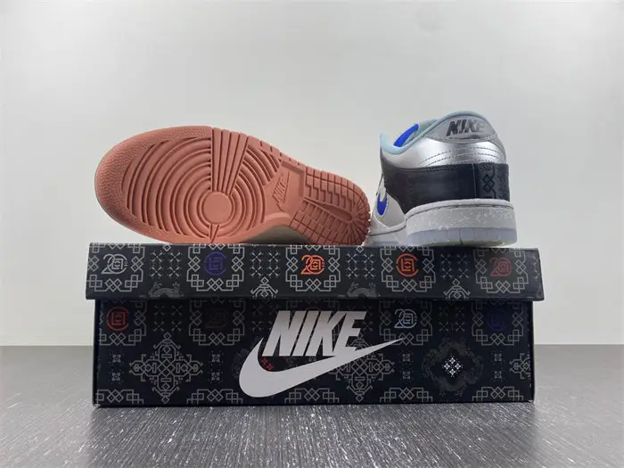 Nike Dunk Low SP What The CLOT 