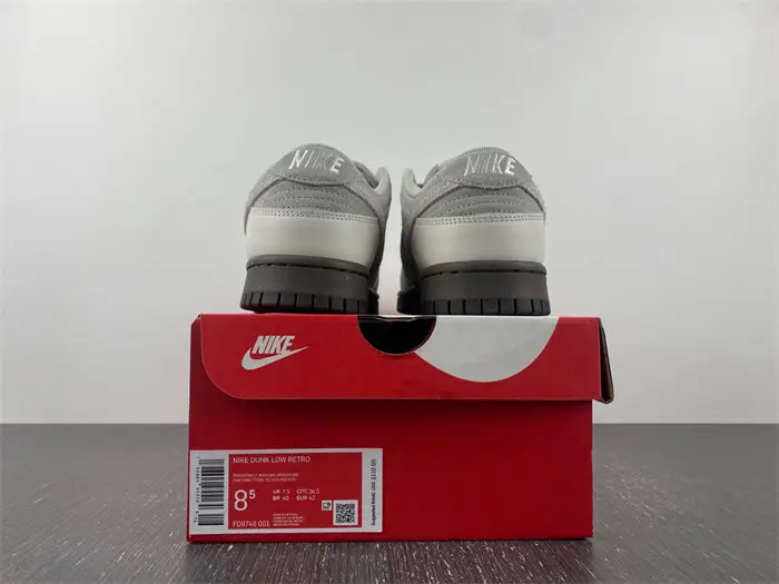 Nike Dunk Low Ironstone 