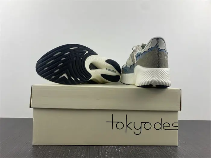 New Balance FuelCell RC Elite v2 Tokyo Design Studio Grey Vetiver 