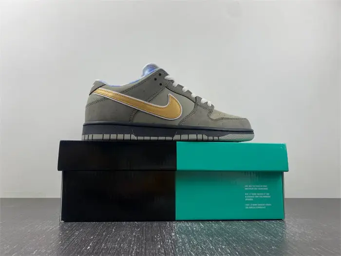 Concepts x Nike SB Dunk Low Grey Lobster 
