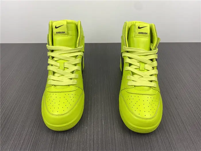 Dunk High x Ambush 