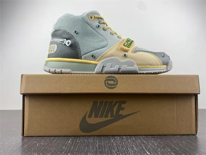 Nike Air Trainer 1 SP Travis Scott Grey Haze 
