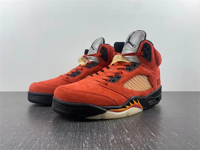 Air Jordan 5 WMNS DUNK ON 
