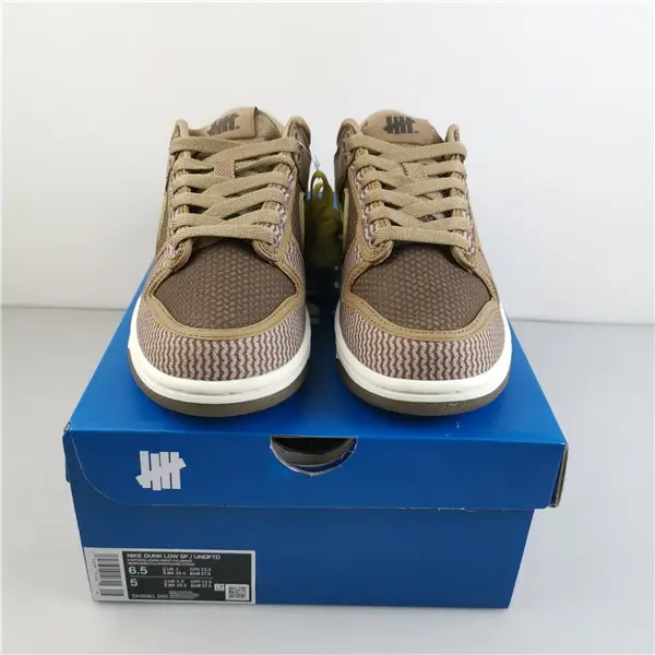 Nike Dunk Low SP UNDEFEATED Canteen Dunk vs. AF1 Pack 
