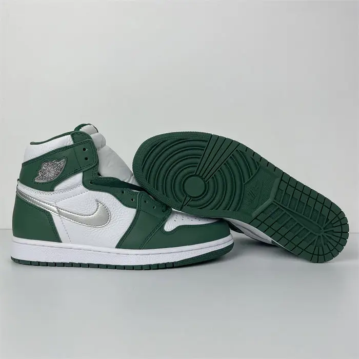 Jordan 1 Retro High OG Gorge Green 
