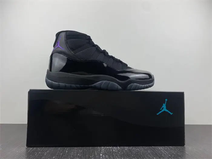 Air Jordan Retro 11 Gamma 