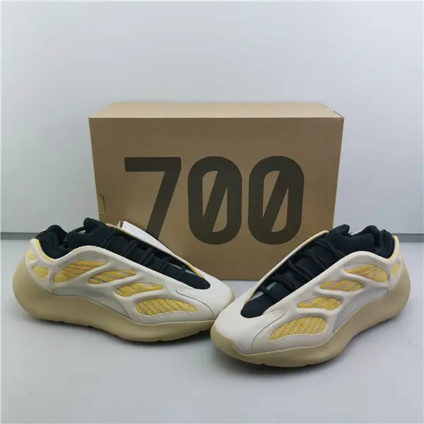 Yeezy 700 V3 