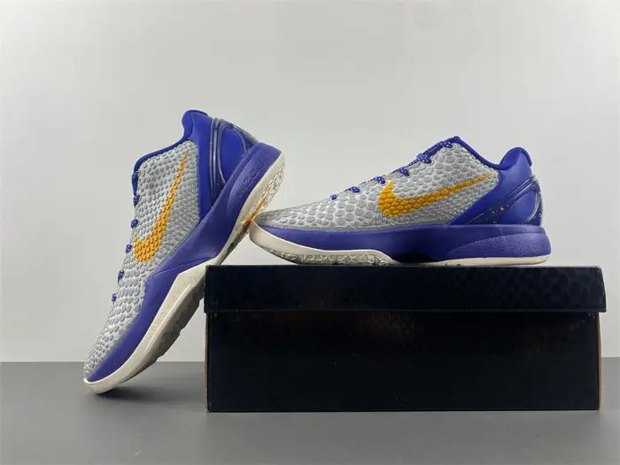 NIKE ZOOM KOBE 6 