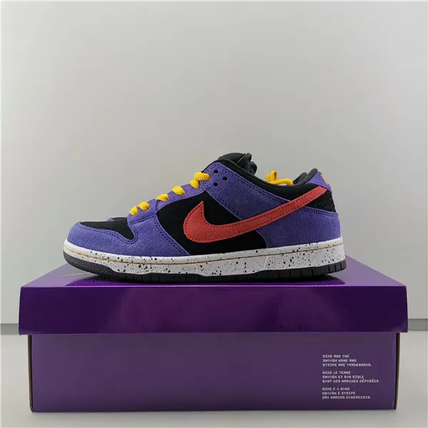 NIKE DUNK LOW SB SP 