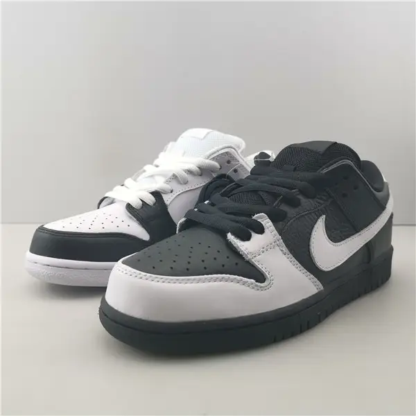 Nike SB Dunk Low Yin Yang 