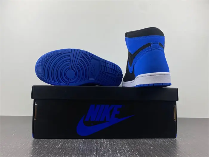 Air Jordan 1 High OG 