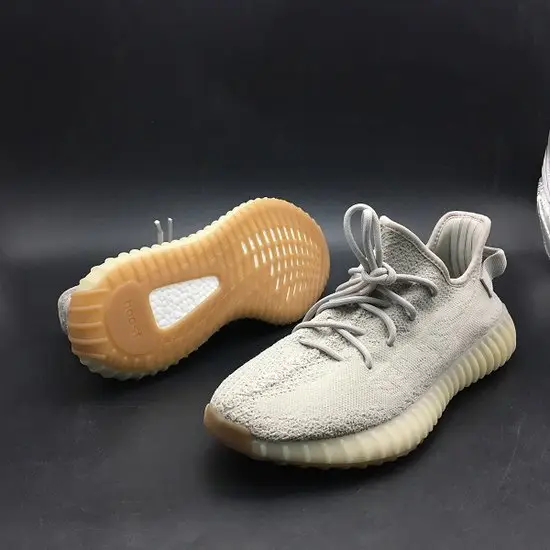 Adidas Yeezy 350 V2 